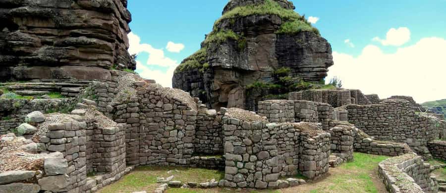 1 day excursion to Waqrapukara - The 2-hour hike: wildlife, footing, and altitude reality
