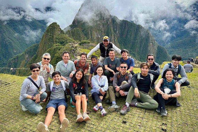 2-Day Machu Picchu Tour by train from Cusco ( All included ) - Day 1: Cusco pickup and the Sacred Valley train connection