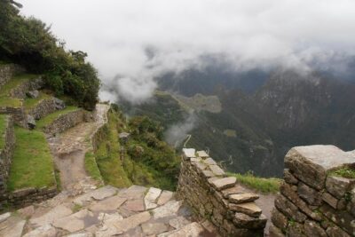 2-Day Private Short Inca Trail to Machu Picchu - Trek to Wiñay Wayna: a 3-hour climb to a site with real personality