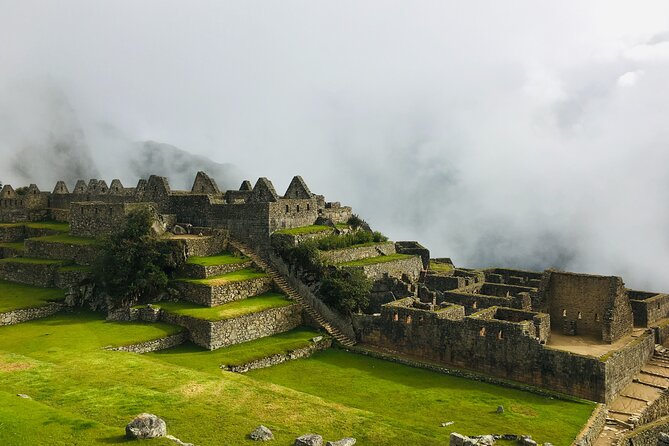 2-Day Sacred Valley & Machu Picchu by Train - Small Group Tour - Taray viewpoint: the terraces that explain Sacred Valley agriculture