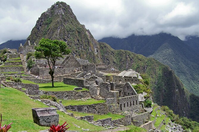 2-Day Sacred Valley & Machu Picchu Tour by Train from Cusco - What to Watch For: The One-Day Tradeoff and Extra Fees