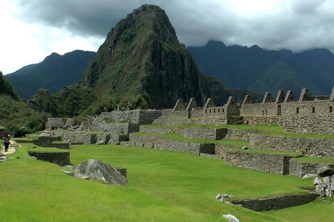 2 Days : Sacred Valley Conection Machu Picchu || Private Tour || - Day 2: Early Bus Up, Guided Machu Picchu (2.5 Hours), Then Free Time