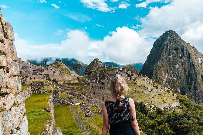 4 day - Bucketlist Cusco: Rainbow Mtn, Machu Picchu, Sacred Valley, Humantay - The $975 price: what you’re really paying for (and what costs extra)