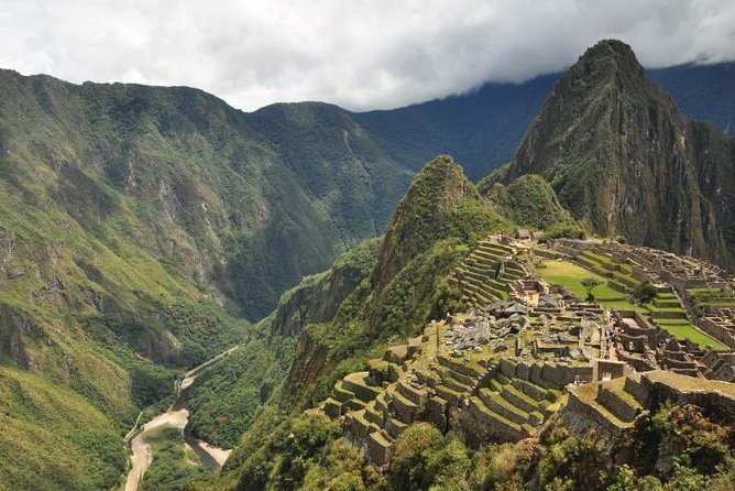 4-Day Lares Trek to Machu Picchu from Cusco - Day 4: sunrise-style Machu Picchu, a 2-hour guided walk, then your own exploring