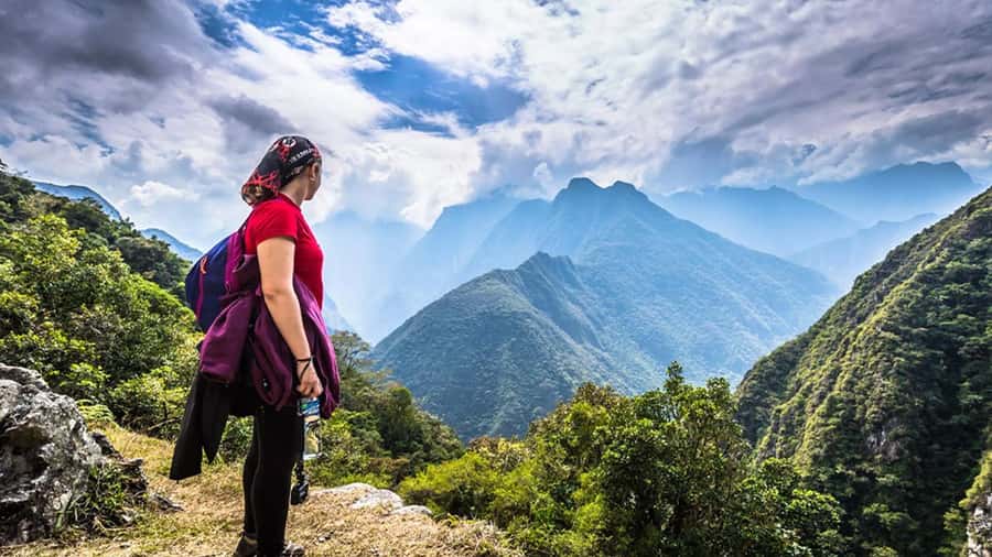 4 days/3 nights: Inka Jungle Trek to Machu Picchu - Day 3: Cola de Mono zip line and the walk to Hidroeléctrica, then along train tracks to Aguas Calientes