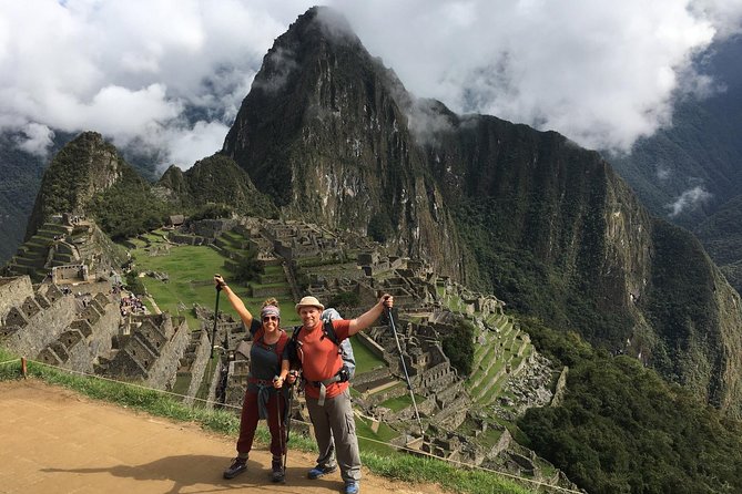 5 Day - Tour to Machu Picchu Traditional - Group service - Day 4 sunrise Machu Picchu: 5:40am pickup, bus ride up, then a guided walk