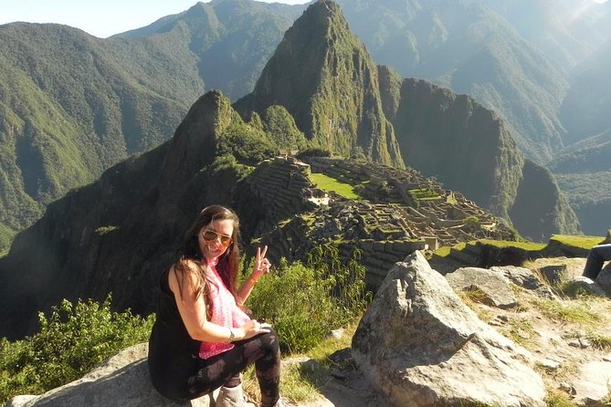 A Day at Machu Picchu, Journey to the Heart of the Andes - Cusco to Ollantaytambo: the morning you can actually handle