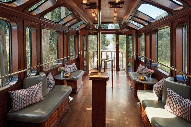 Belmond Hiram Bingham Train to Machupicchu - Full Day - Afternoon tea at the Belmond Sanctuary Lodge: the reset after the big moments