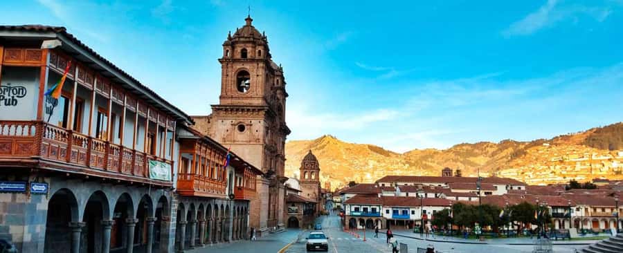 City Tour Cusco Qoricancha Sacsayhuaman y Tambomachay - Qenqo: Altars, Passages, and Rock Rituals