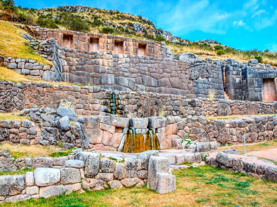 City Tour Cusco Qoricancha Sacsayhuaman y Tambomachay - Tambomachay: The Inca Baths and Live Water Channels