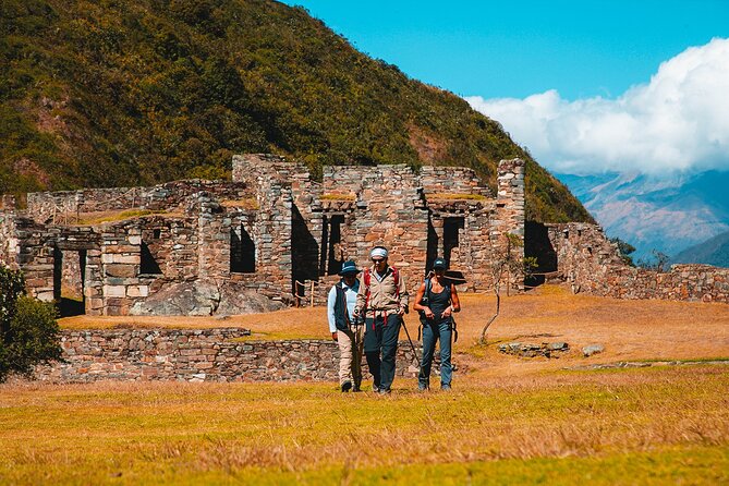 Classic Choquequirao Trek – 5 Days / 4 Nights - Guides, safety, and small-group feel on a route this serious
