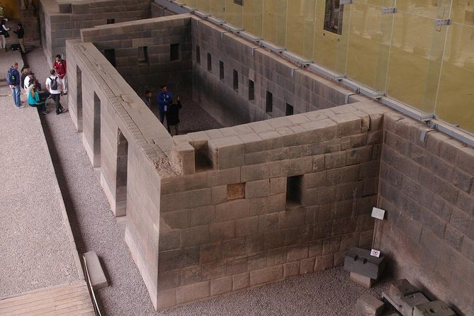 Cusco 4-Hour Private Tour Including Sacsayhuaman and Qenqo - Plaza de Armas and Cusco Cathedral: Spanish Walls on Inca Ground