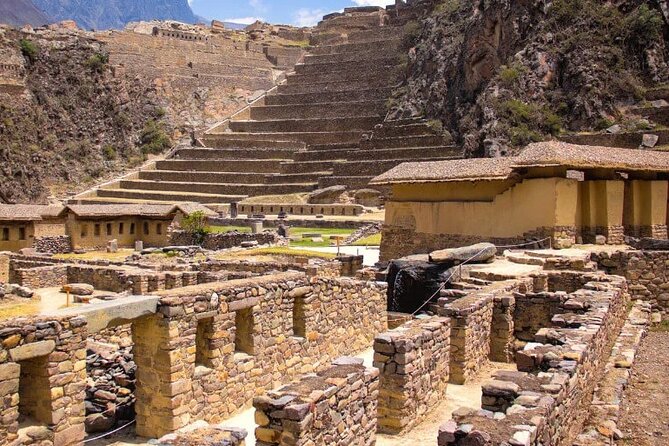 Cusco 7 days Tour in Machu Picchu, Humantay Lake and Vinicunca - Cusco wrap-up and airport timing