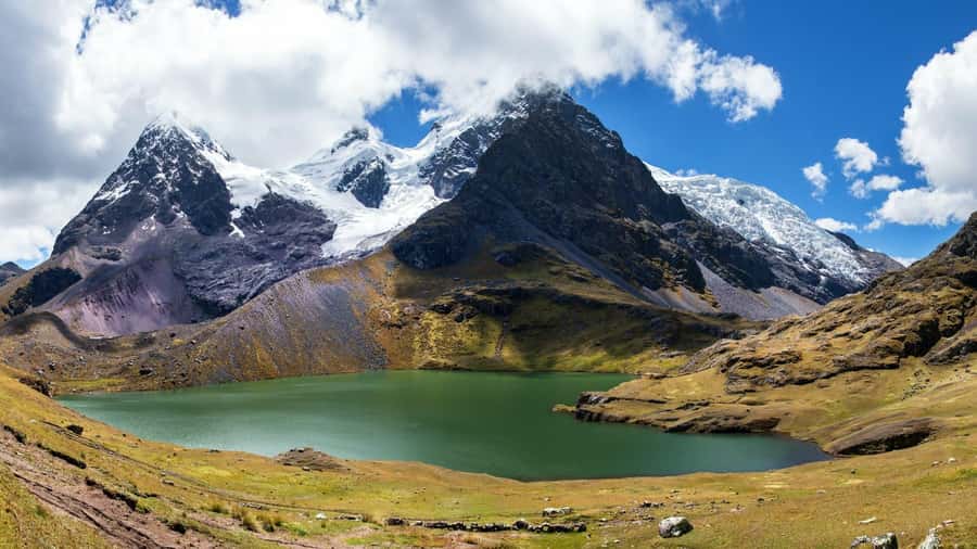 Cusco: Ausangate Tour 7 Lagoons full day - The 5-hour round-trip lagoon trek: Azulcocha to China Otorongo
