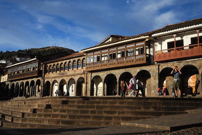 Cusco City Sightseeing, San Pedro Market, Cathedral and Qorikancha Temple - Cusco Cathedral at Plaza de Armas: colonial art after the Inca core