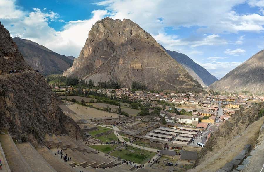 Cusco: Full-Day Sacred Valley and Maras Tour - Moray’s Terraces: A Place That Looks Like It Was Built for Experimenting
