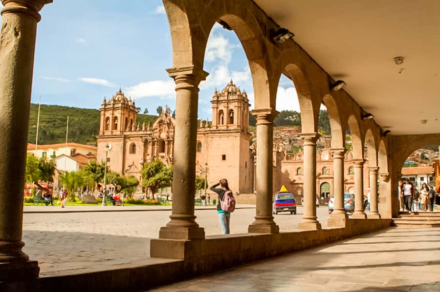 Cusco: Half-Day City and Nearby Archaeological Sites Tour - Coricancha: The Inca Temple of the Sun, Rebuilt on Top