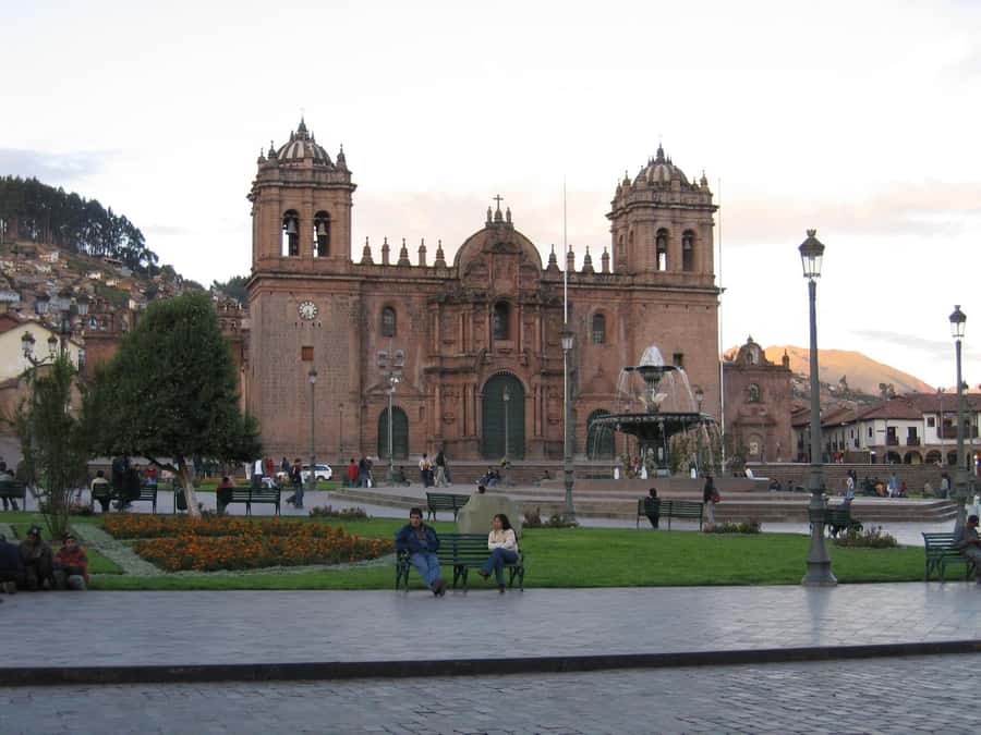 Cusco: Half-Day Historic City Tour - Hotel pickup and the 1:00 PM timing that makes this work