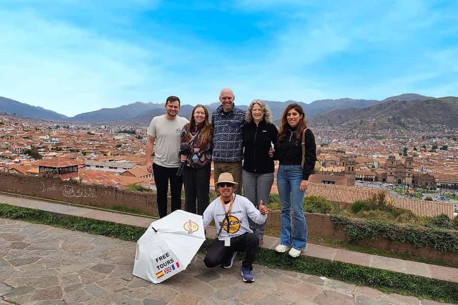 Cusco: Historic Walking Tour with Pisco Sour and Music Show - Key things to love about this Cusco walking tour