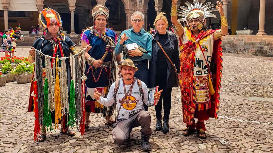 Cusco: Historic Walking Tour with Pisco Sour and Music Show - The 7 Borreguitos Street photo moment