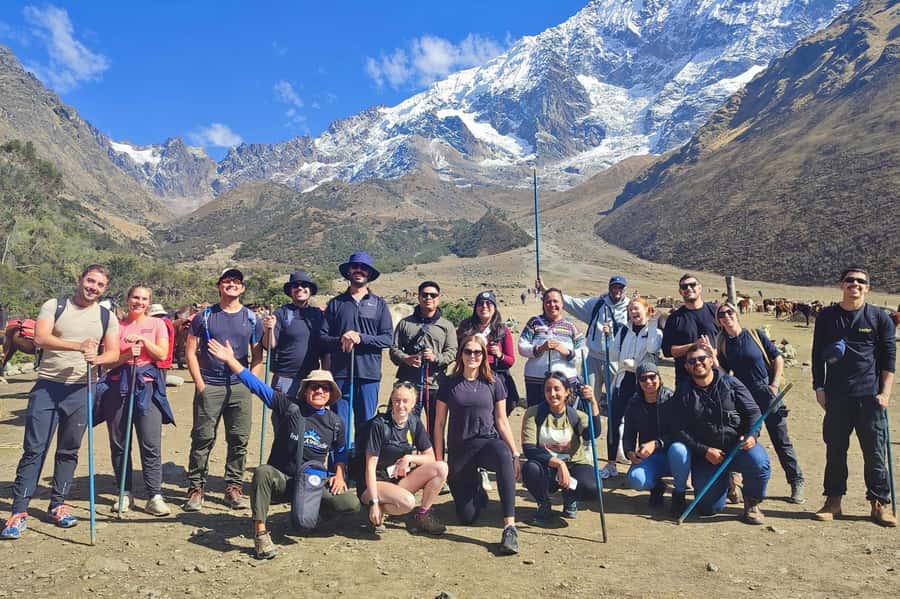 Cusco: Humantay Lake Tour with Breakfast and Buffet Lunch - Mollepata breakfast: fuel, water, and a real start