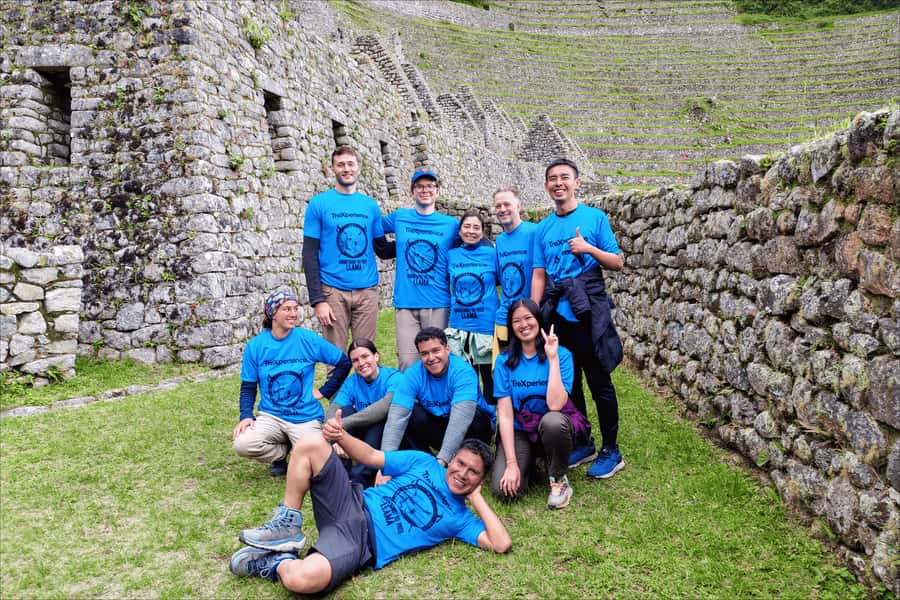 Cusco: Machu Picchu 2-Day Inca Trail with Panoramic Train - Day 1 trek: Chachabamba, Chachabamba ruins, and Wiñaywayna