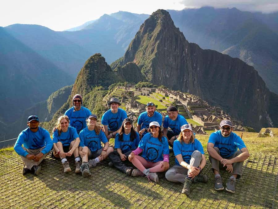 Cusco: Machu Picchu 2-Day Inca Trail with Panoramic Train - Day 2 sunrise tour, in-depth guide time, and optional Huayna Picchu