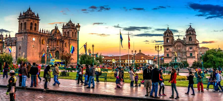 Cusco: Open-Top Bus City Tour - The White Christ Statue Stop: Your Best View of Cusco