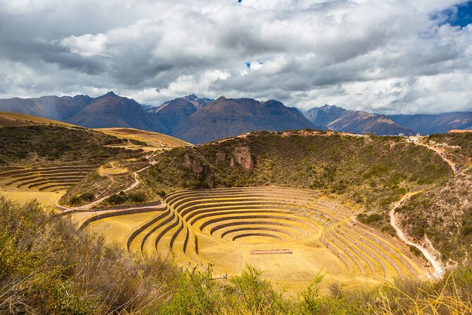 Cusco : Sacred Valley & Inca Trail to Machu Picchu 3 days - Day 1 Sacred Valley: Pisac terraces, Moray experiments, Maras salt work