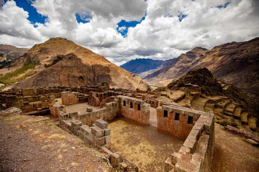 Cusco: Sacred Valley, Pisac, Ollantaytambo, Salt Mines Moray - Urubamba lunch and market time: the reset you’ll appreciate