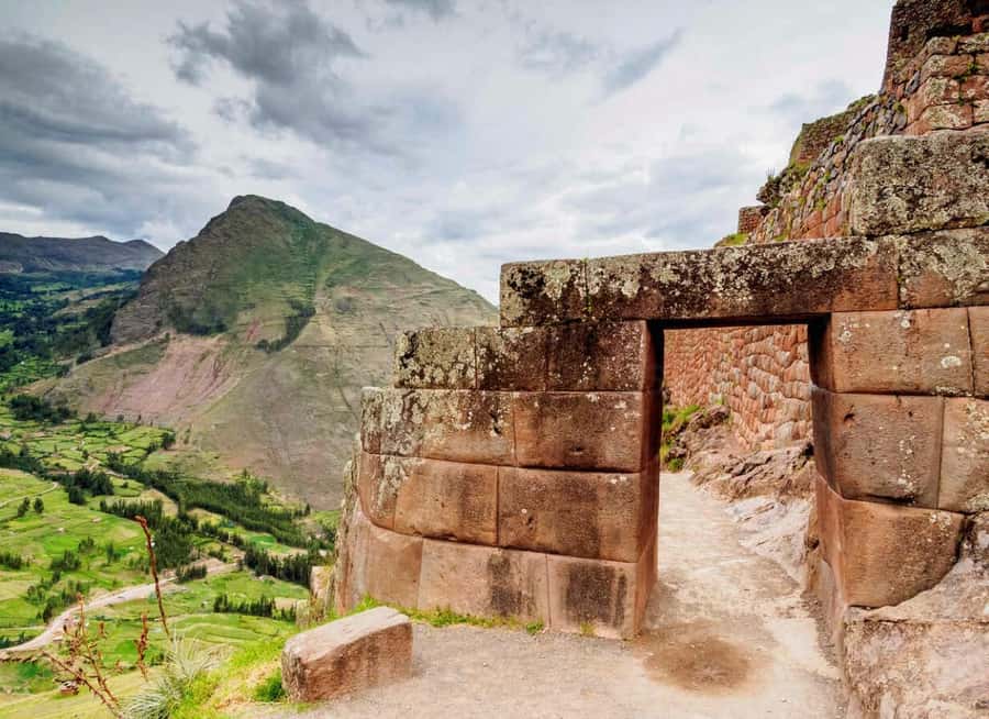 Cusco: Sacred Valley, Pisac, Ollantaytambo, Salt Mines Moray - Price and value: what your $28 covers—and what you’ll still pay