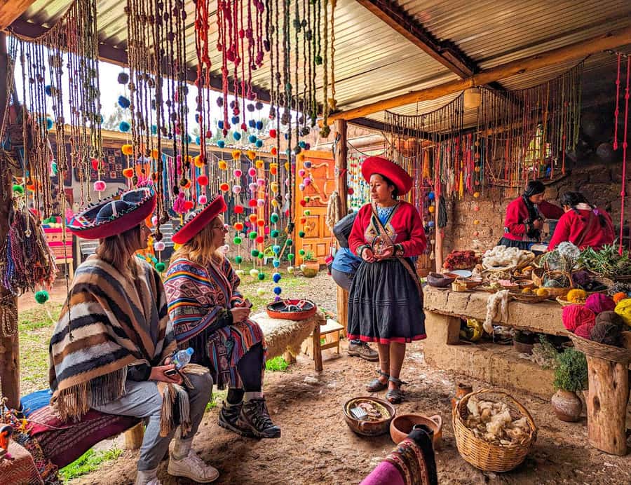 Cusco:Chinchero,Moray & Salt Mines drop-off in Ollantaytambo - Pickup in Cusco and the pacing that keeps it from feeling rushed