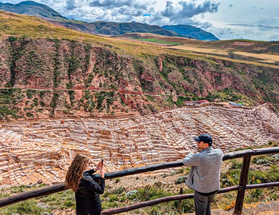 Cusco:Chinchero,Moray & Salt Mines drop-off in Ollantaytambo - Ollantaytambo fortress and the 200+ steps: the payoff at the end