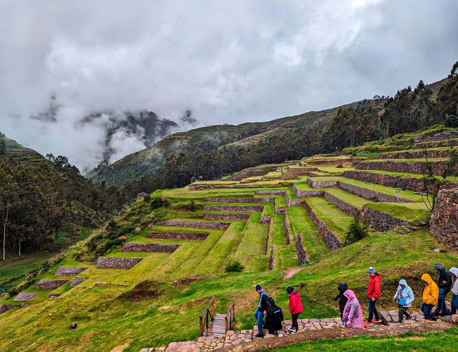 Cusco:Sacred Valley Pisaq,Ollantaytambo,Chinchero with Lunch - A Long Day in the Sacred Valley (That Actually Makes Sense)