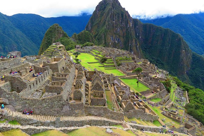 Epic Machu Picchu 2-Day Adventure by Car with Overnight Stay - Group size, communication, and guide quality