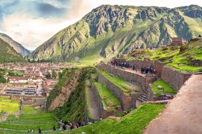 Excursion to Sacred Valley Full Day & Buffet Lunch |Group Tour| - Getting picked up in central Cusco and riding in comfort