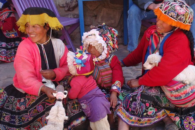 Excursion to Sacred Valley Full Day & Buffet Lunch |Group Tour| - Puente Pisac and buffet lunch: built-in fuel, less decision fatigue