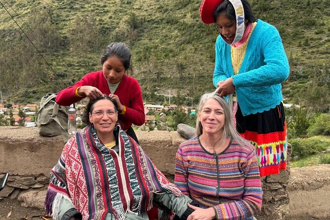 Food and Culture Full day Tour in the Sacred Valley - Huilloc Valley with an indigenous family: crafts and a festive lunch