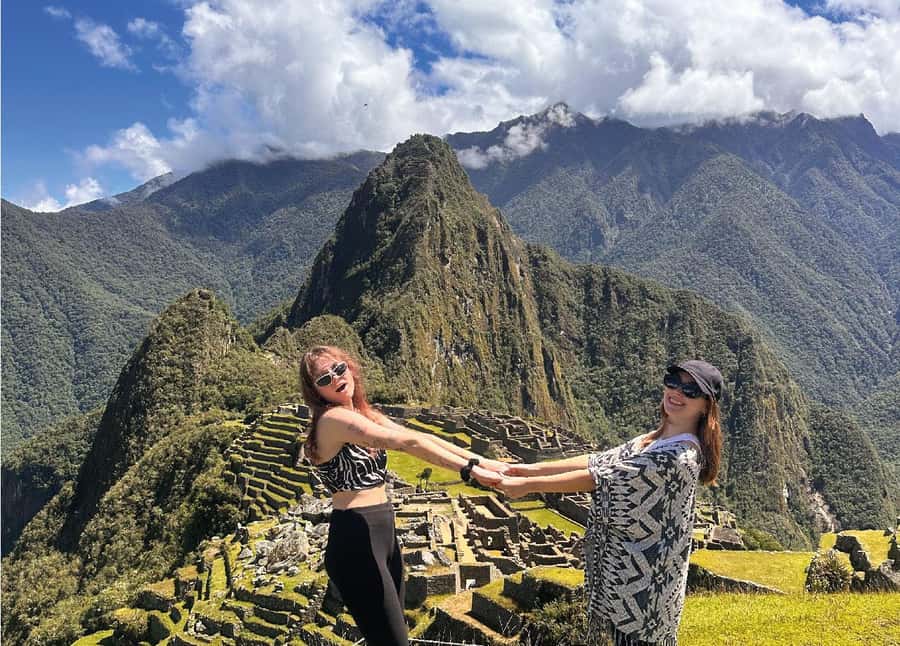 From Cusco: 2-Day Trip to the Sacred Valley and Machu Picchu - A tight, organized route from Cusco to Machu Picchu