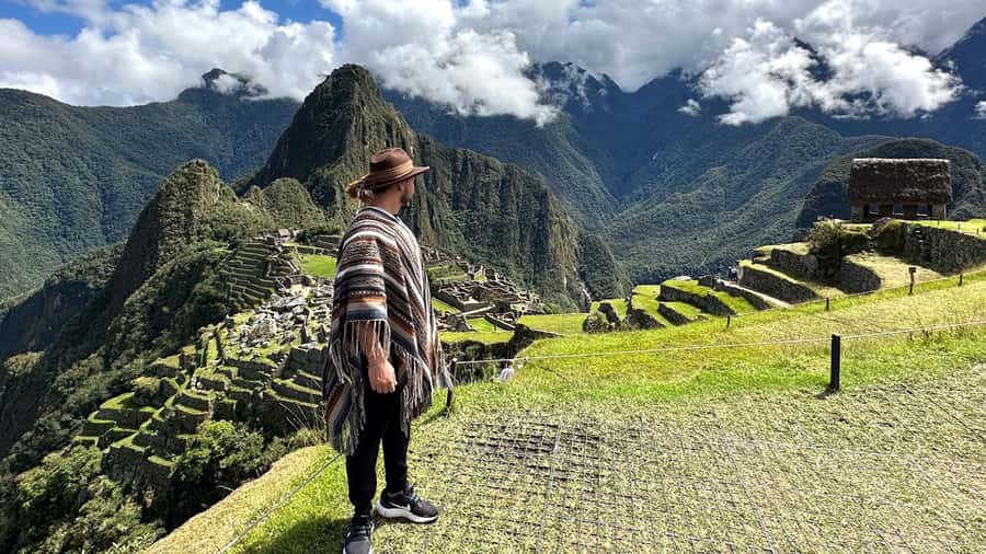 From Cusco: 2-Day Trip to the Sacred Valley and Machu Picchu - Price and value: what $370 covers and what you’ll pay separately