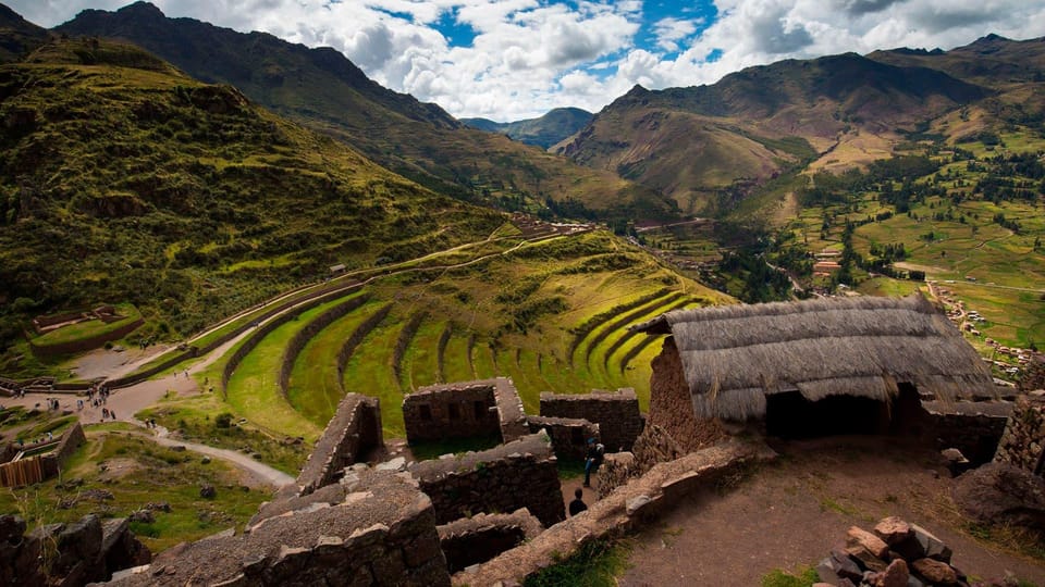 From Cusco: Sacred Valley ending in Ollantaytambo and Lunch - Tickets, cash, and the minutes that disappear fast