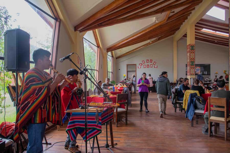 From Cusco: Sacred Valley & Maras Salt Mines Tour with Lunch - Urubamba lunch: buffet fuel for the second half