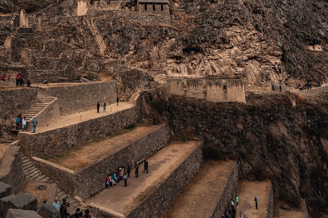 Full-Day Sacred Valley Tour from Cusco - Salinas de Maras: the salt wells where sun does the work