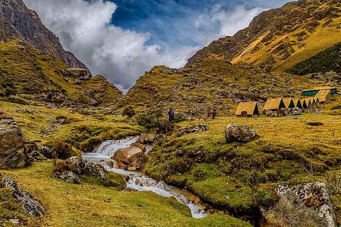 Humantay Lake Full-Day Adventure: Scenic Trek and Stunning Views - Humantay Lake time: photos, Apus offerings, and the optional swim