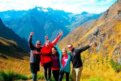 Inca Trail 4 Day Adventure to Machu Picchu with Panoramic Train - Piskakucho to Patallacta: day one walking with major Inca energy