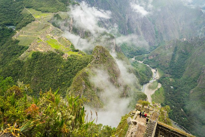 Inca Trail Trek to Machu Picchu - 2 Days (Small Group or Private) - Huayna Picchu vs Machu Picchu mountain: picking the right extra hike