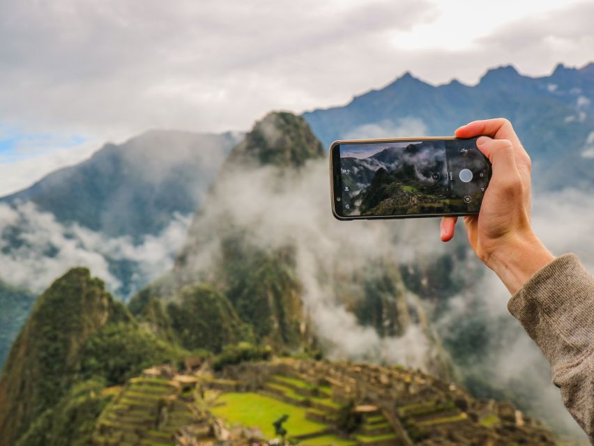 Machu Picchu: Full-Day Tour from Cusco with Optional Lunch - The train ride to Aguas Calientes: why it’s more than transit