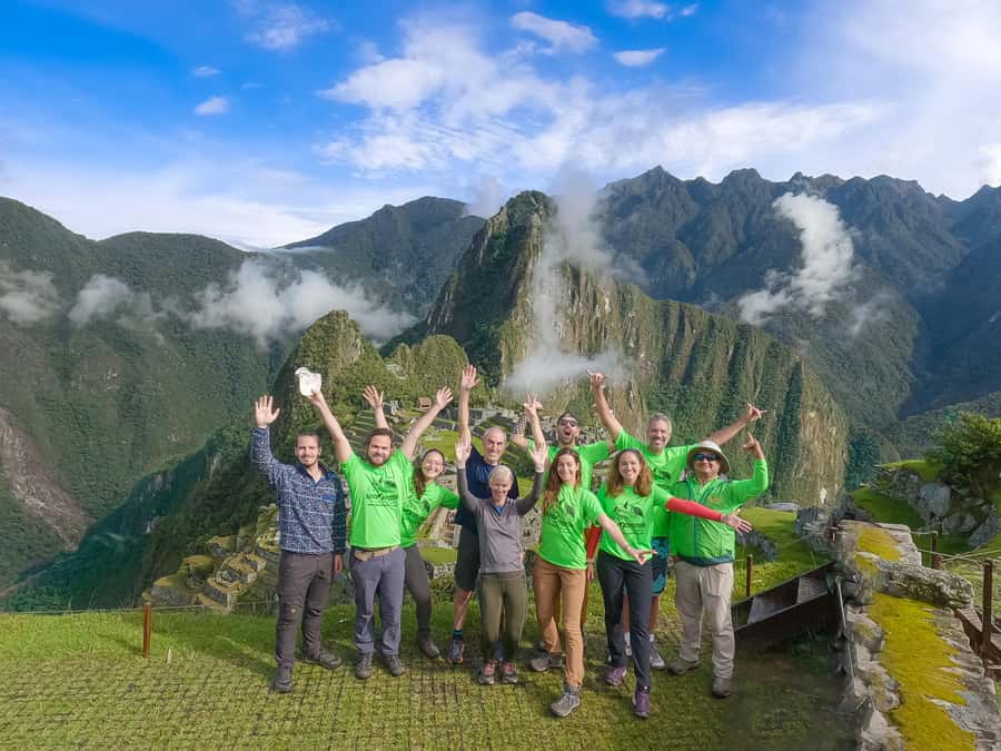 Machu Picchu: Inca Trail 2-Day Overnight Guided Tour - KM 104 to Wiñay Wayna: Inca terraces with real water engineering