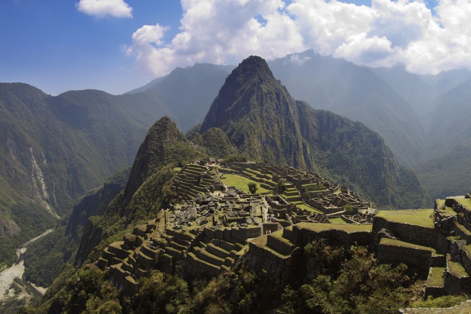 Machu Picchu: Private Full-Day Tour with Afternoon Entrance - From Cusco or Sacred Valley to Ollantaytambo: The Scenic Start