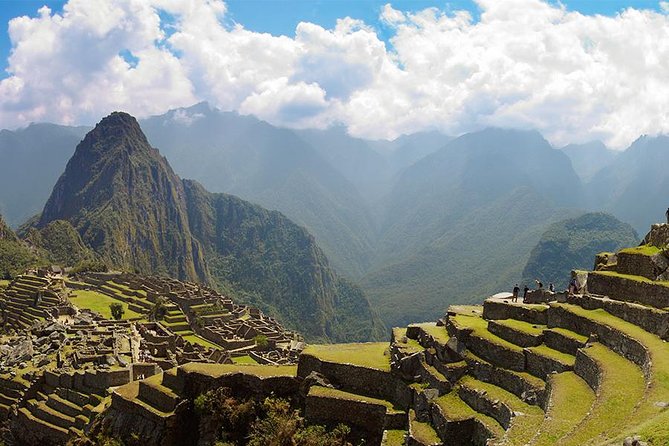 Machu Picchu Tour by Vistadome Panoramic Train from Cusco - The Train Ride: Vistadome Panoramic Comfort to the Gateway Town